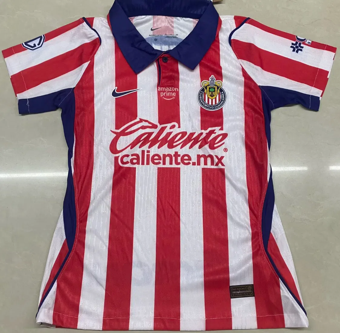 Mujer 26‑27 Chivas Local