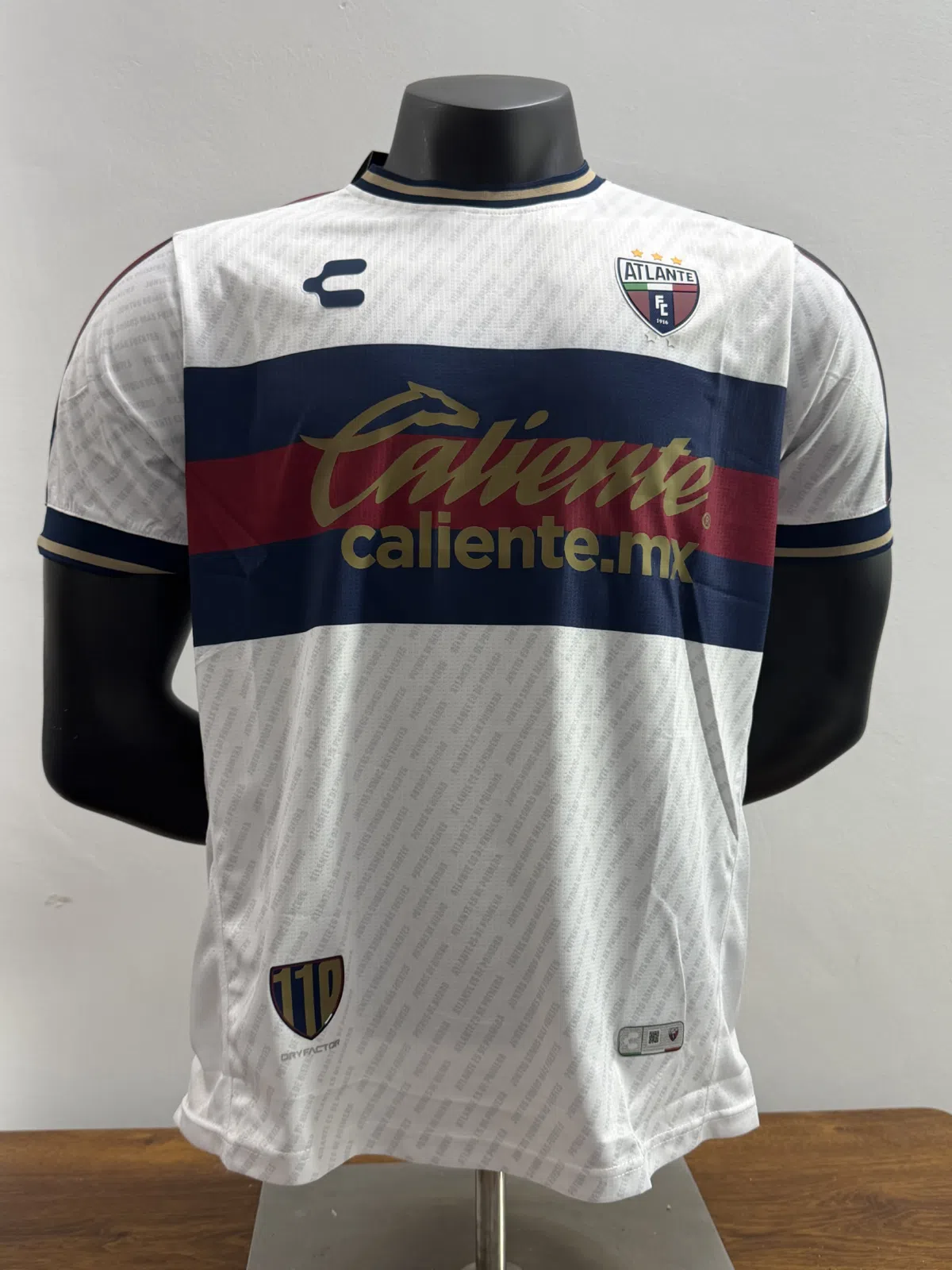 Jugador: 26/27 Atlante Visitante