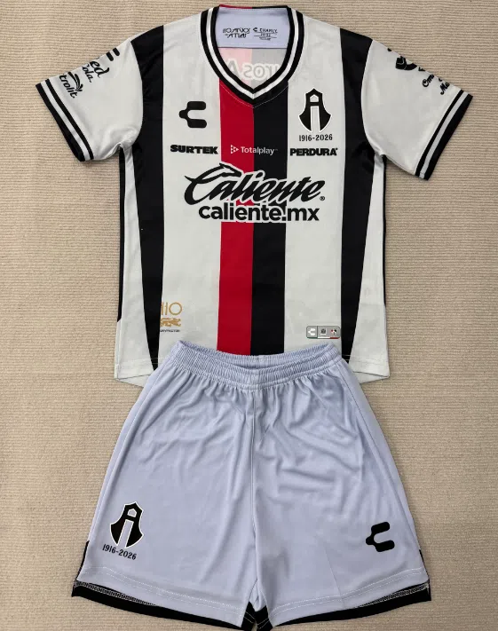 Conjunto adulto 26/27 Atlas Visitante